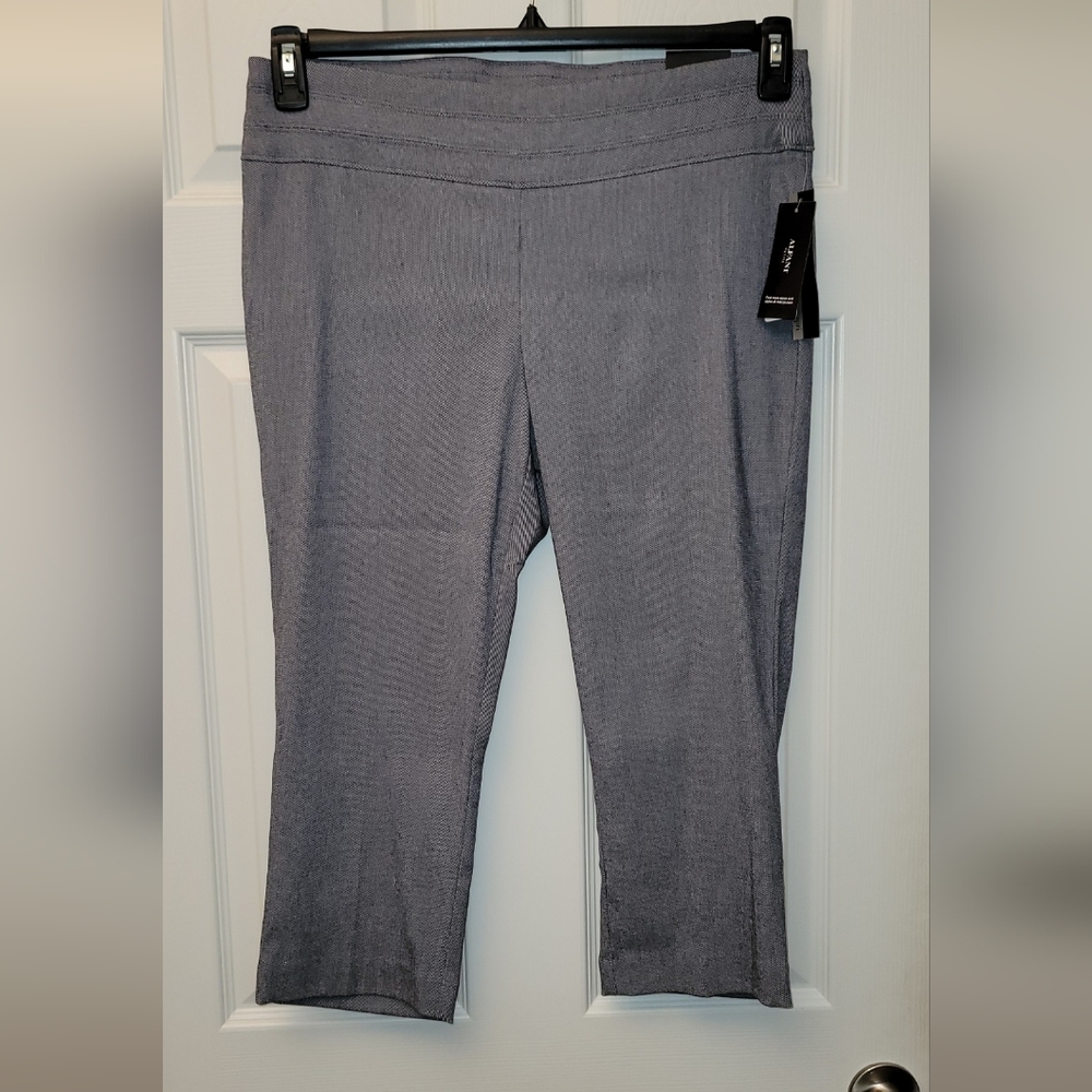 Super cute Alfani gray stretch cropped pants w/subtle pattern, women's s…